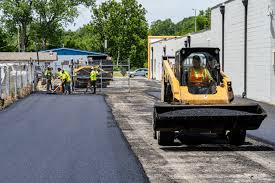 Best Asphalt Driveway Installation  in Rossmoyne, OH